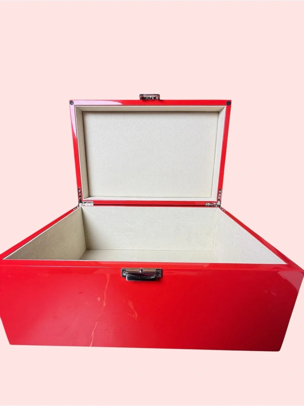 ALLURE BEAUTY Red Lacquered Storage Box with Cream Interior